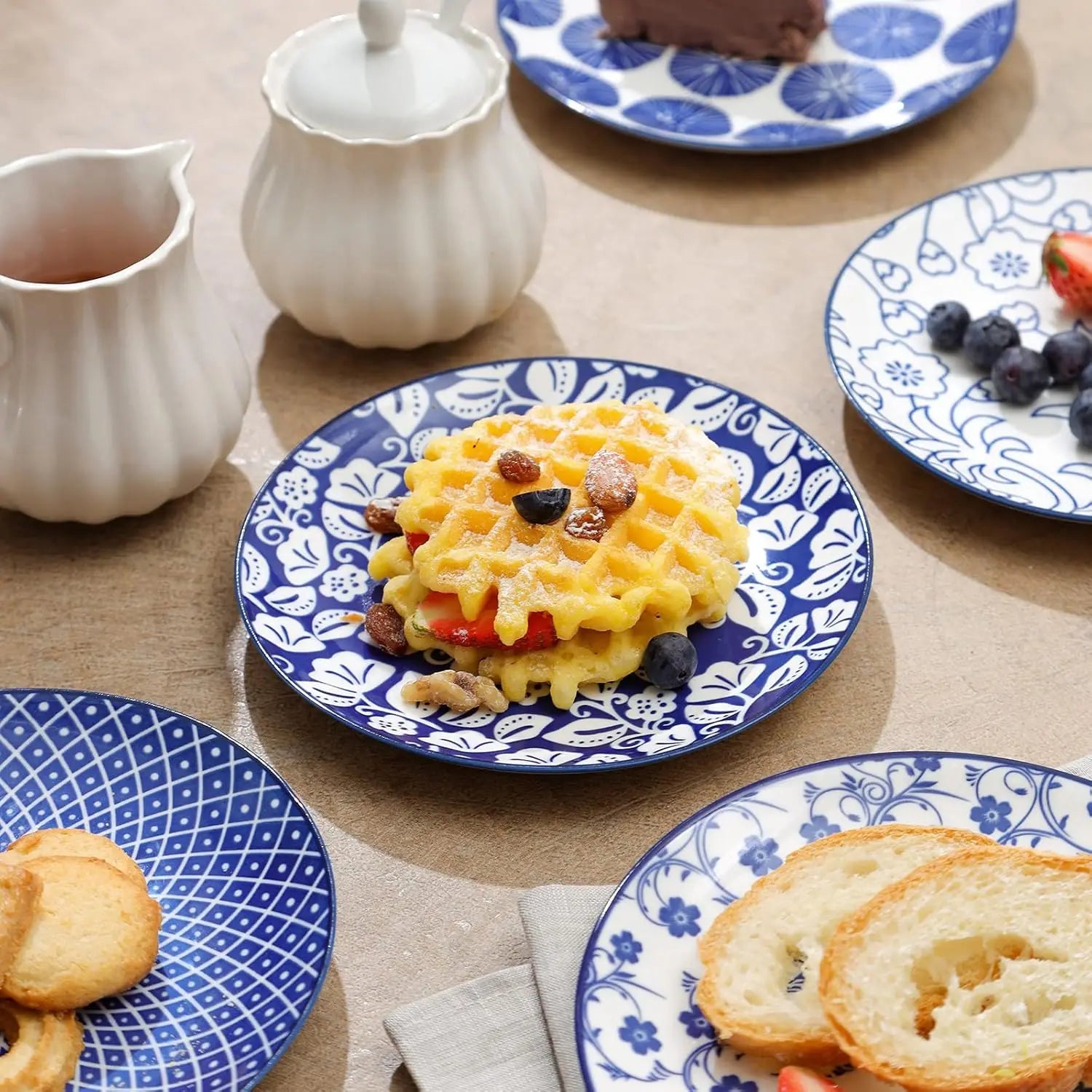 Ceramic Dessert Plates Set of 6, Small Salad Plates 6 Inch Appetizer Plates Kitchen, Mini Dinner Plates Cake Snacks Side Dish, M