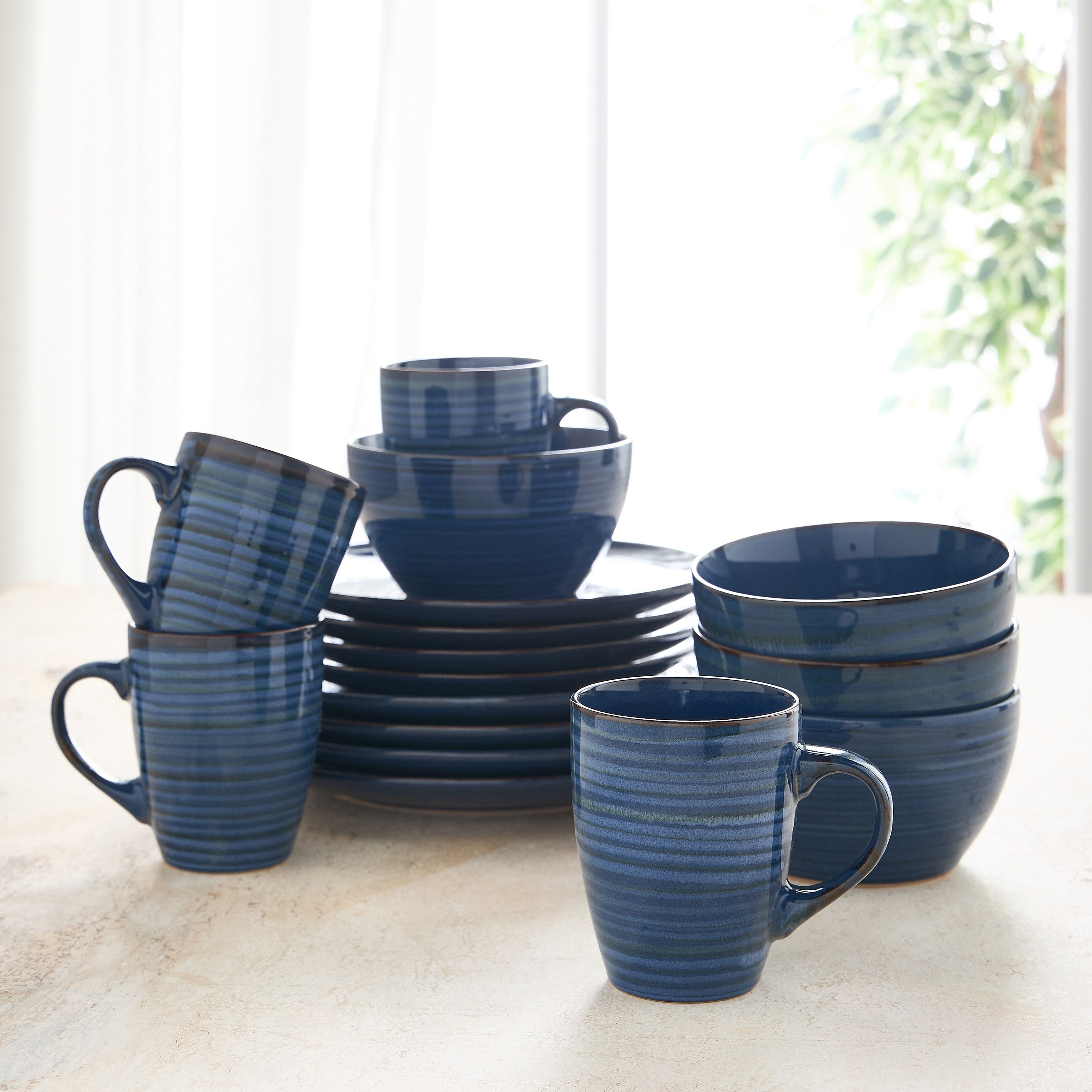 Lucas 16-Piece Stoneware Dinner Set – Rustic Modern Style for Everyday Dining